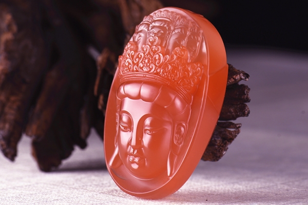 南紅瑪瑙中精品南紅有多少！精品南紅的價格怎么樣？