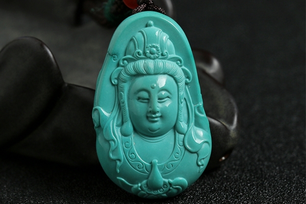 綠松石圖片，一件完美的綠松石成品是怎么來的？