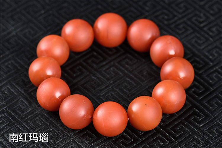 瑪瑙和南紅的區(qū)別，南紅和瑪瑙的區(qū)別圖片（4）