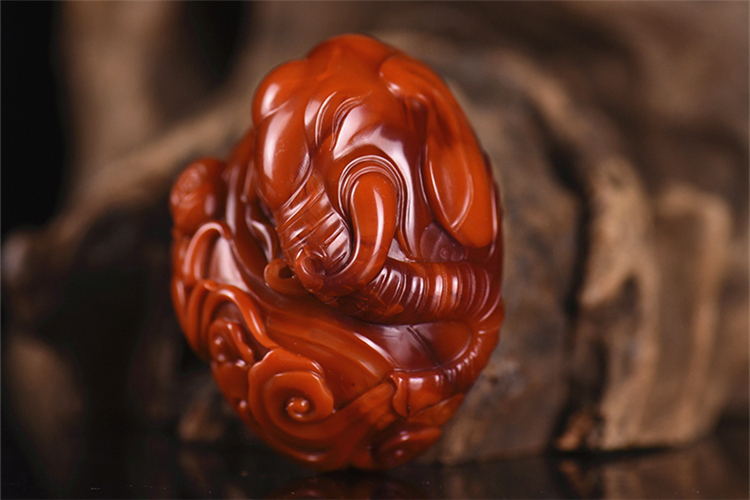 瑪瑙和南紅的區(qū)別，南紅和瑪瑙的區(qū)別圖片（7）