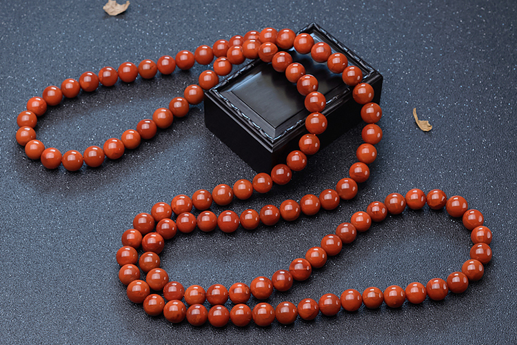 四川南紅瑪瑙價(jià)格，四川南紅瑪瑙市場(chǎng)趨勢(shì)（2）