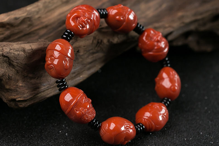 南紅手串價(jià)格，不同品種南紅手串價(jià)格（4）