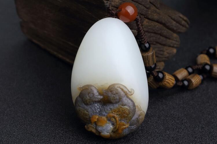 和田羊脂玉價(jià)格高漲，是否值得入手？（4）