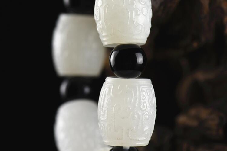 和田玉鑒別最簡(jiǎn)單方法介紹，快來(lái)看看如何鑒別和田玉（8）