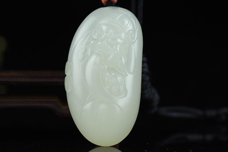 和田羊脂白玉的特點(diǎn)是什么？該如何選擇羊脂玉？（2）