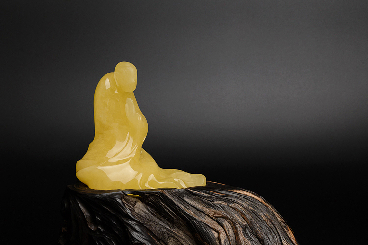 蜜蠟鑒別好壞的方法有哪些？買(mǎi)前必看的方法（8）