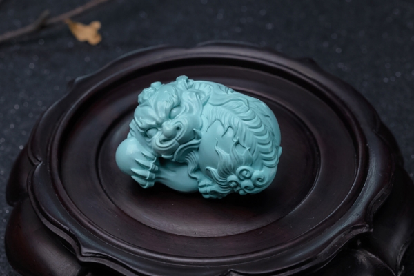 天然綠松石多少錢一克？天然綠松石的價(jià)格解析