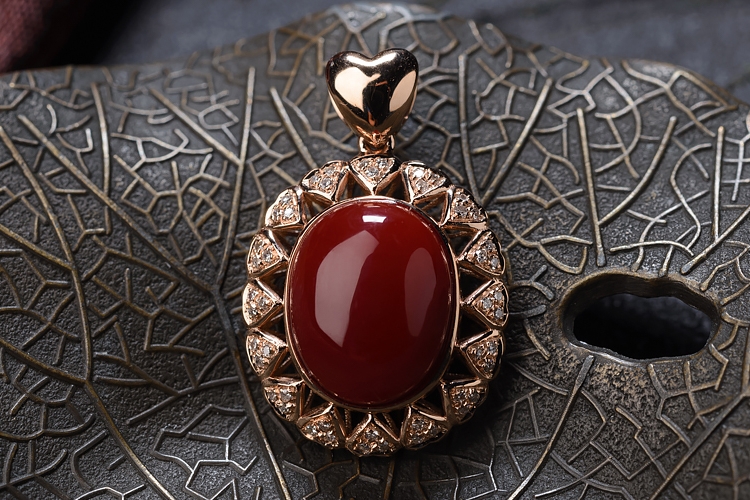 紅珊瑚怎么保養(yǎng)？教你紅珊瑚正確保養(yǎng)的方法（3）