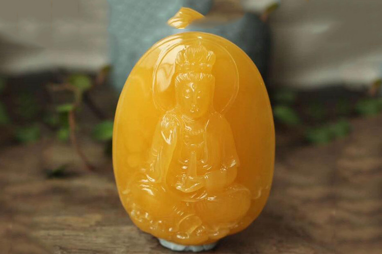 波羅的海蜜蠟有何特點？波羅的海各個產(chǎn)區(qū)蜜蠟分析（5）