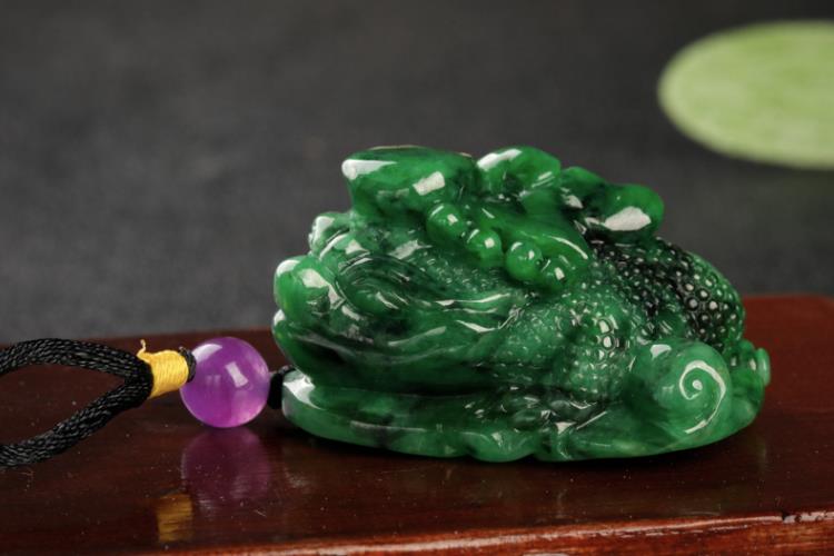 金蟾蜍的寓意就只有招財(cái)嗎？招財(cái)金蟾原來還有大作用?。?）
