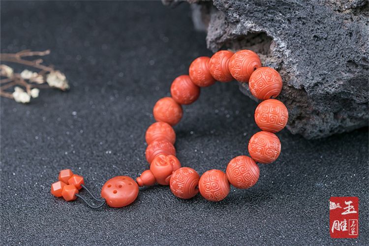 南紅瑪瑙手串價(jià)格-玉雕名家