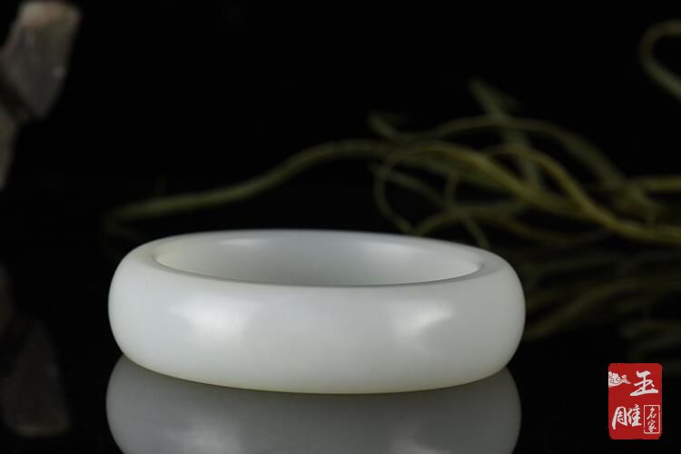 羊脂玉手鐲-玉雕名家