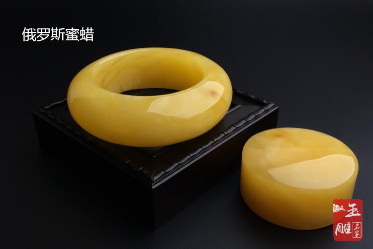 烏克蘭蜜蠟和俄羅斯的區(qū)別-玉雕名家